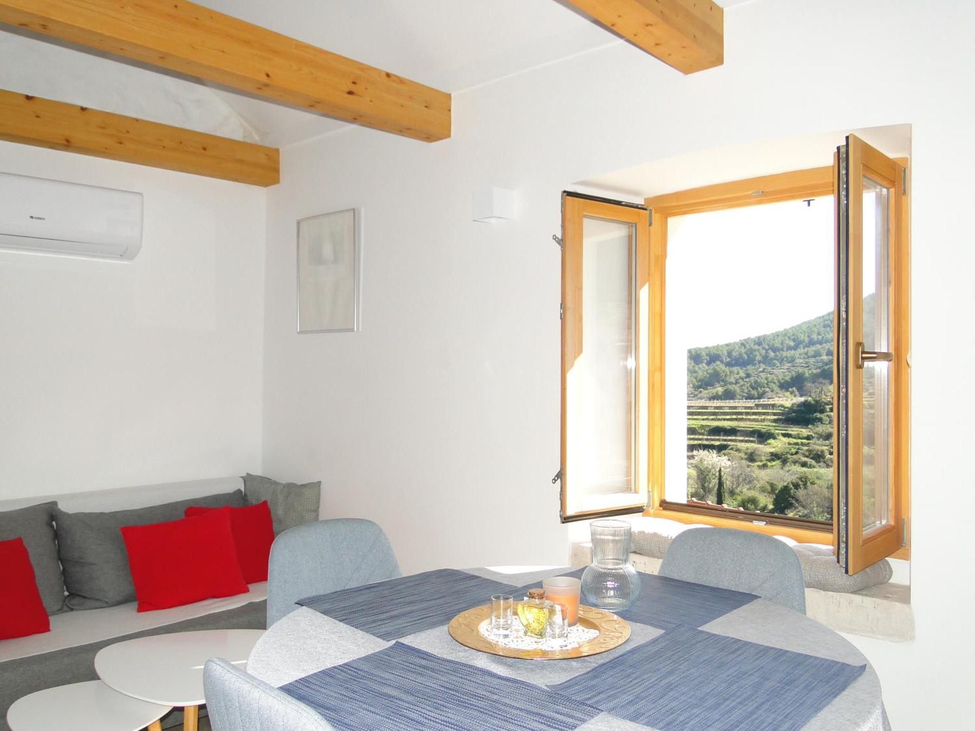 Heritage Apartments Kyra & Fox In Pitve, Hvar Exteriör bild