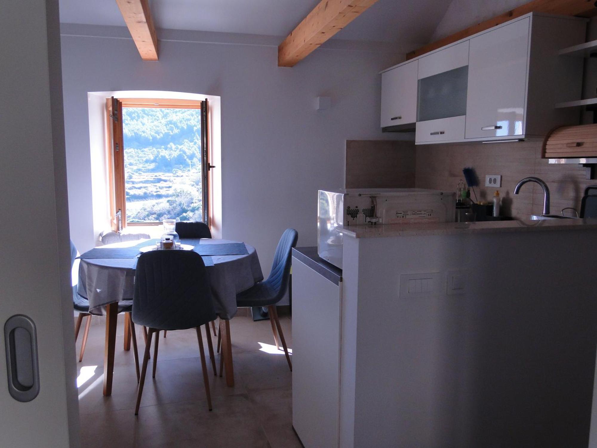 Heritage Apartments Kyra & Fox In Pitve, Hvar Exteriör bild